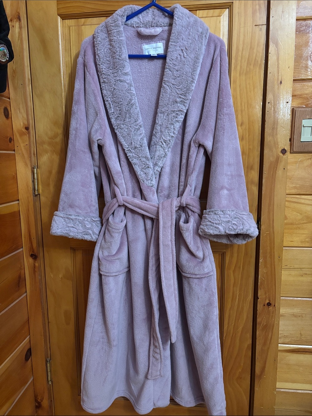 Midnight by Carole Hochman Plush Shawl-Collar Robe in Dusty Pink